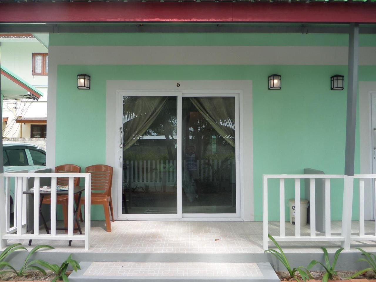 ホテル Lanta Triple Novel Ko Lanta エクステリア 写真
